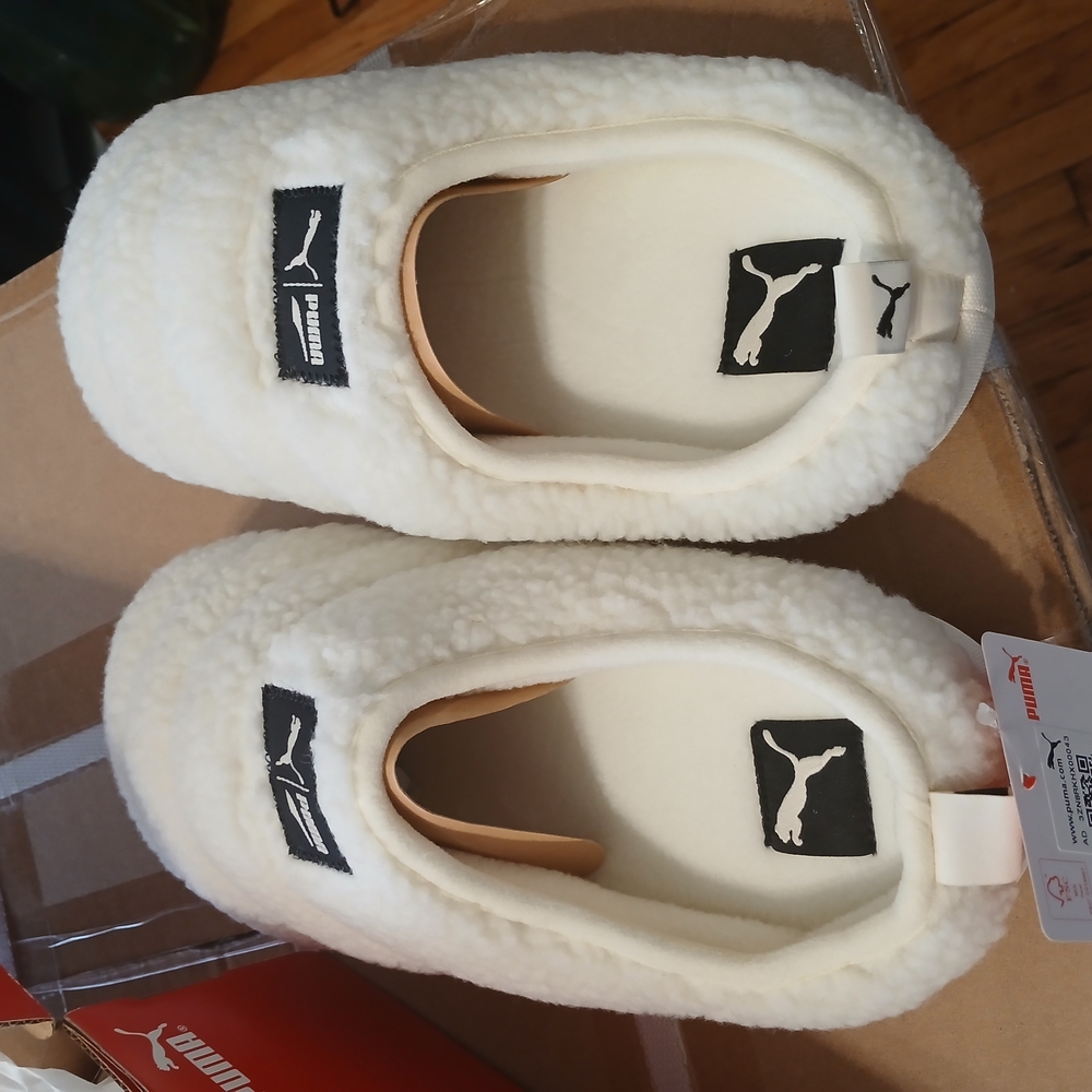 Puma Cream Fleece Slippers